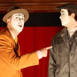 Mike Dees and Kevin Meehan in <em>Dublin By Lamplight</em>. Photo: Katie Reing