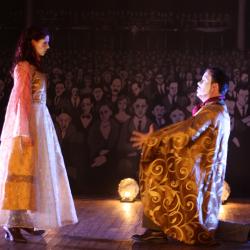 Sarah Van Auken and Jared Michael Delaney in <em>Dublin By Lamplight</em>. Photo: Katie Reing
