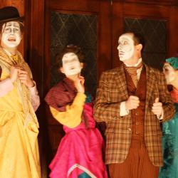Mike Dees, Megan Bellwoar, Charlie DelMarcelle, and Sarah Van Auken in <em>Dublin By Lamplight</em>. Photo: Katie Reing