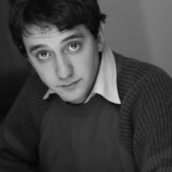 Johnny Smith headshot