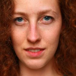 Alice Yorke headshot