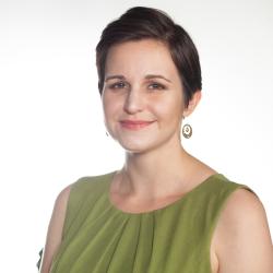 Alyssa Cole headshot